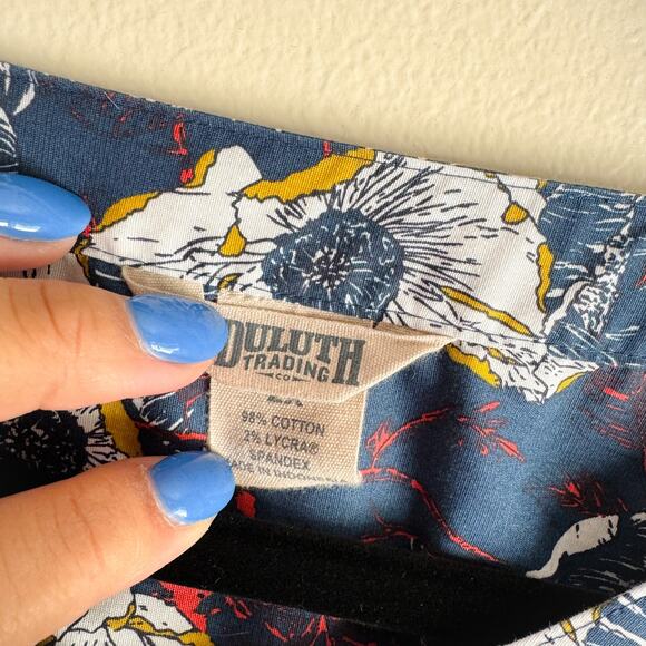 Duluth Trading Co Blue + White Floral Print Button Front Cotton Blouse - 2X - Picture 3 of 7